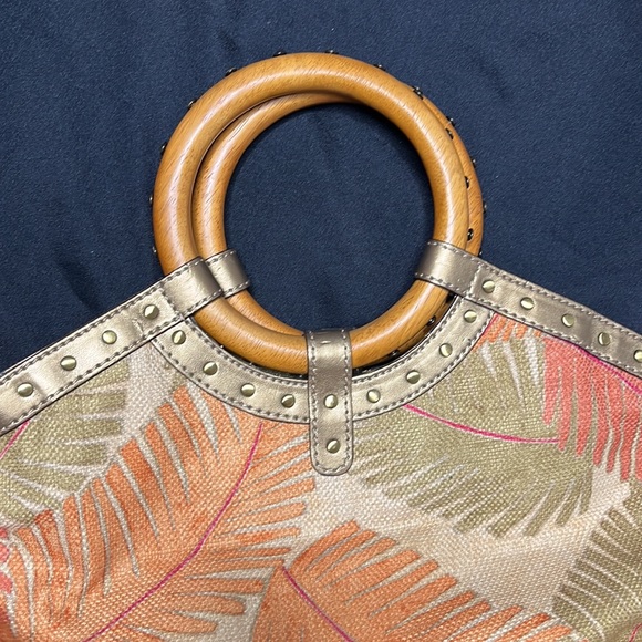 Fossil Handbag Hawaiian Print W/Wooden Handles - Picture 4 of 13